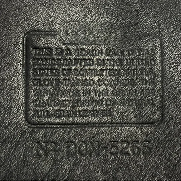 Vintage Coach Court Top Handle Bag 5285 Black USA Turnlock Full Grain Leather - Picture 3 of 16